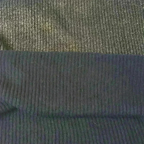 MARC CAIN gold/ black wool and cashmere sweater. Size N2 (US 6) - Picture 13 of 14